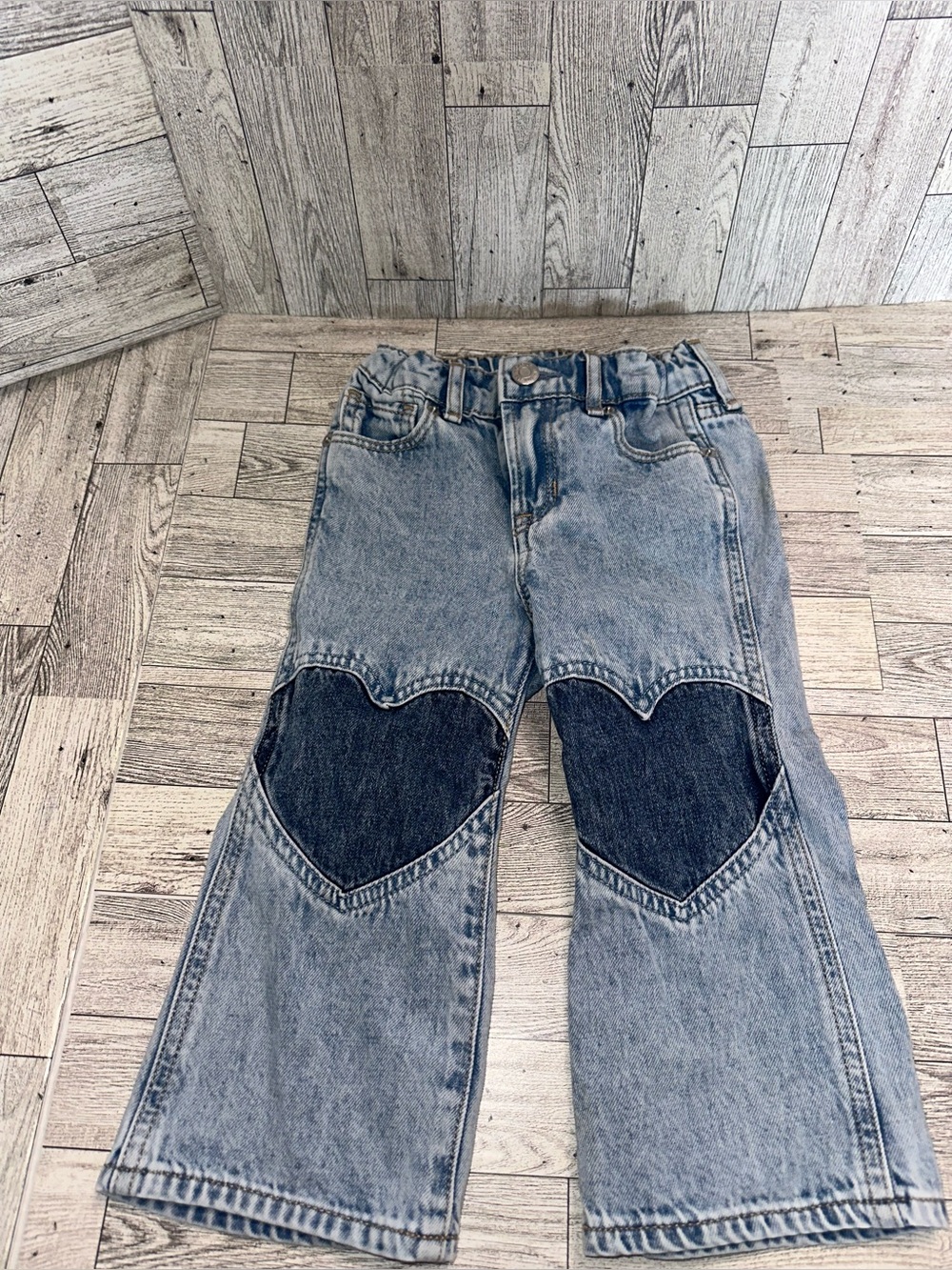Adorable! GAP Two-Tone Light and Dark Blue Heart Patch Jeans size 2T